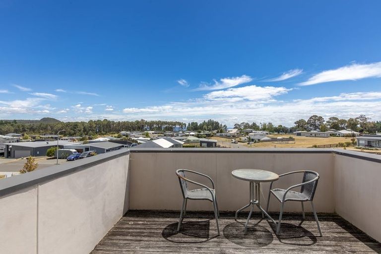 Photo of property in 153 Parekaawa Drive, Motuoapa, Turangi, 3382