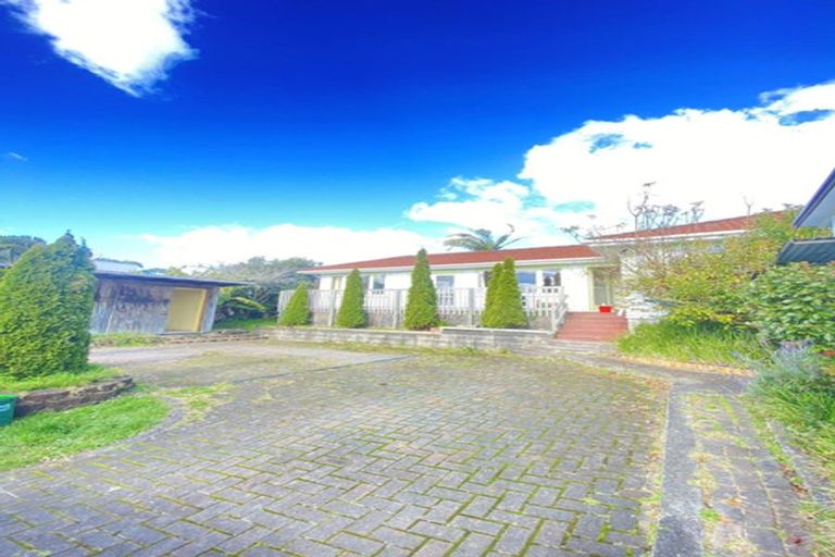 Photo of property in 10 Wairere Road, Torbay, Auckland, 0630