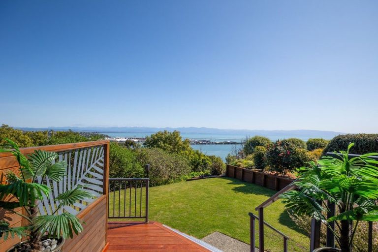 Photo of property in 6 Whitehead Place, Atawhai, Nelson, 7010