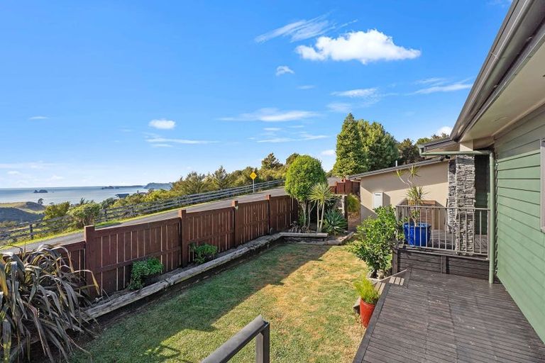 Photo of property in 4 Tarapatiki Drive, Whitianga, 3510