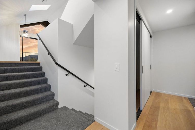 Photo of property in 45b Mcadam Drive, Jacks Point, Queenstown, 9371