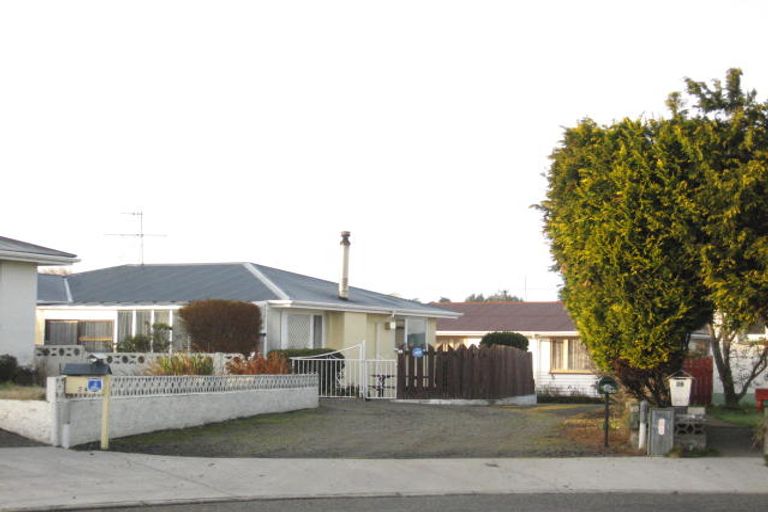 Photo of property in 26 Dumbarton Place, Strathern, Invercargill, 9812