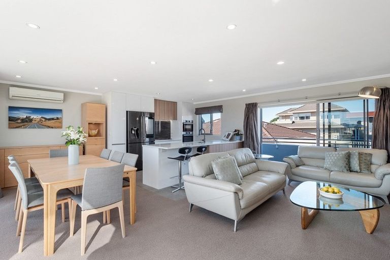 Photo of property in 369c Oceanbeach Road, Mount Maunganui, 3116