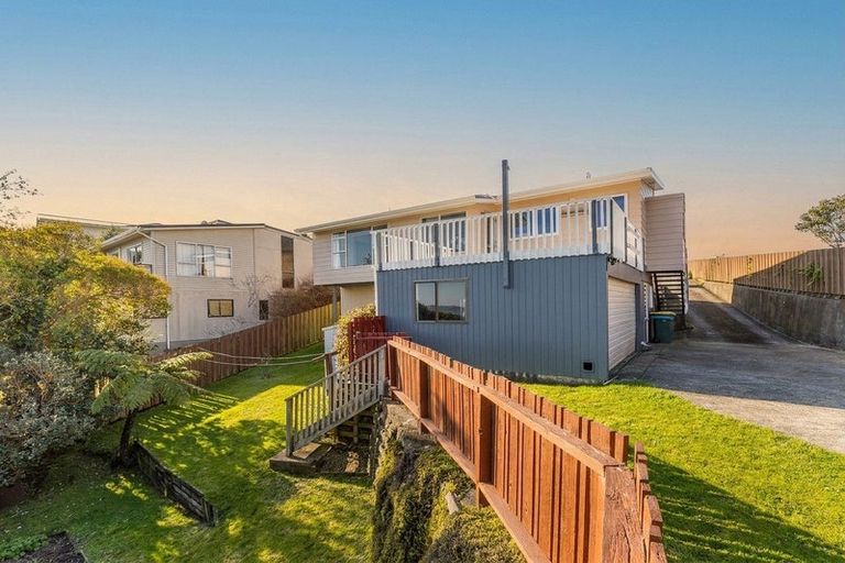 Photo of property in 146 Conclusion Street, Ascot Park, Porirua, 5024