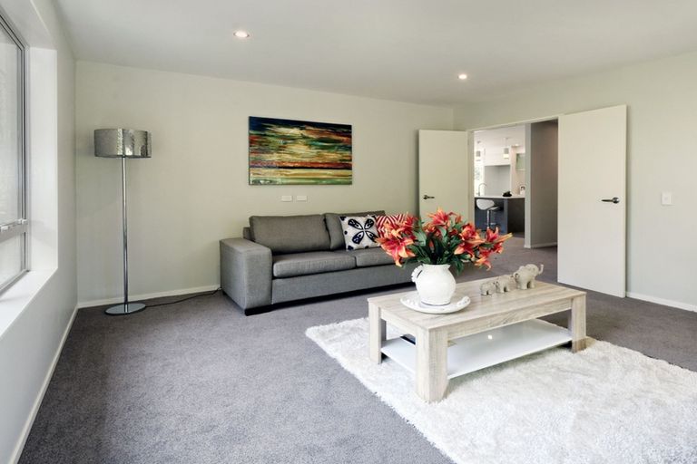 Photo of property in 1/44b Pleasant Road, Glen Eden, Auckland, 0602