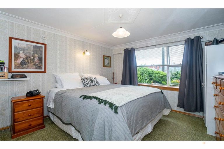 Photo of property in 1 Kennedy Crescent, Waimate, 7924