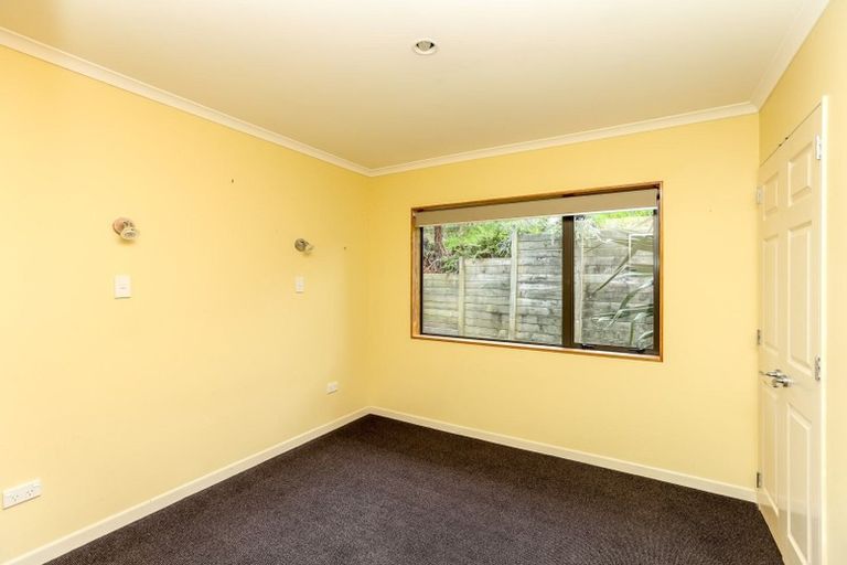 Photo of property in 90a Awanui Street, Merrilands, New Plymouth, 4312