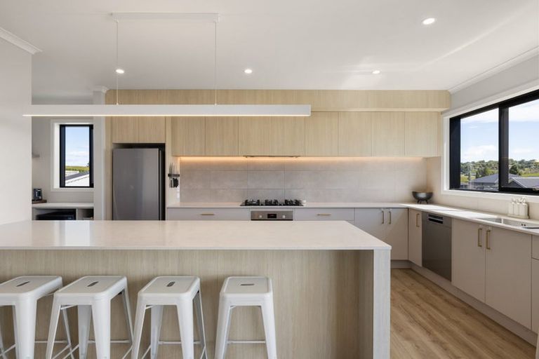 Photo of property in 28 Acacia Avenue, Kihikihi, Te Awamutu, 3800