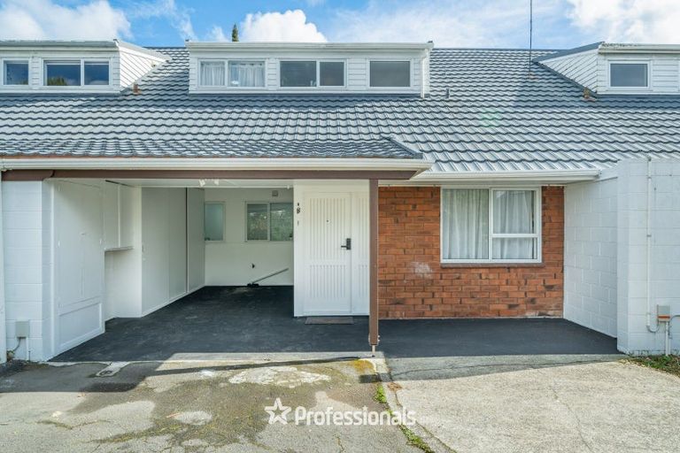 Photo of property in 8b Wai-iti Crescent, Woburn, Lower Hutt, 5010