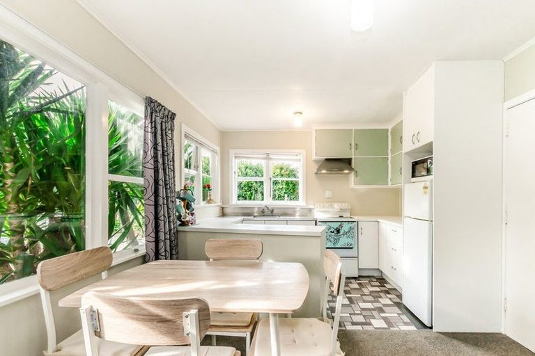 Photo of property in 7a Herbert Avenue, Raumati South, Paraparaumu, 5032