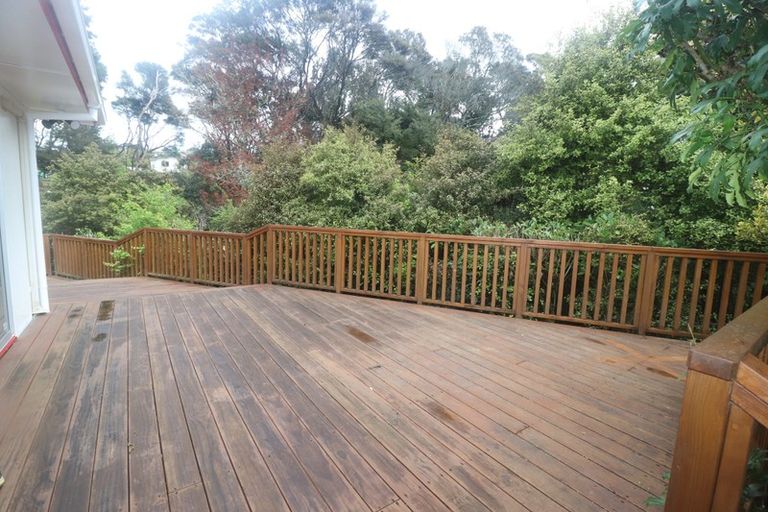 Photo of property in 25 Gladys Avenue, Glenfield, Auckland, 0629