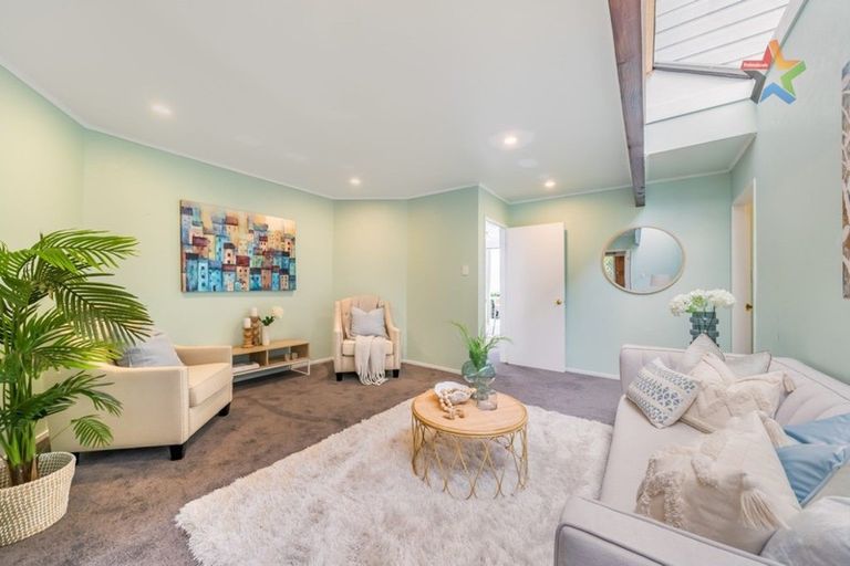 Photo of property in 75 Park Road, Belmont, Lower Hutt, 5010