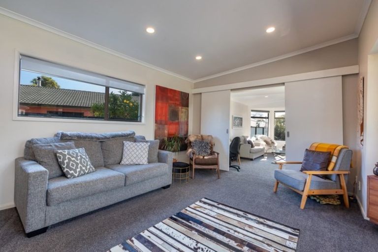 Photo of property in 314 Te Moana Road, Waikanae, 5036