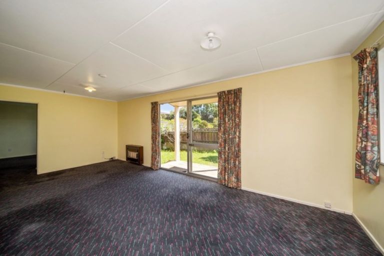 Photo of property in 1/25 Tahurangi Place, Spotswood, New Plymouth, 4310