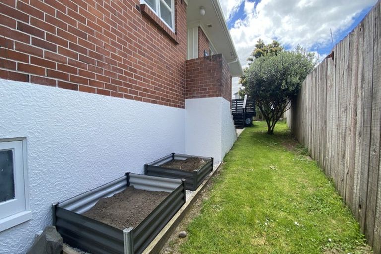 Photo of property in 54 Alma Crescent, Papakura, 2110