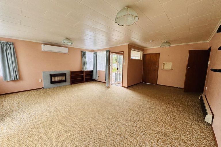 Photo of property in 707 Pioneer Highway, Takaro, Palmerston North, 4412