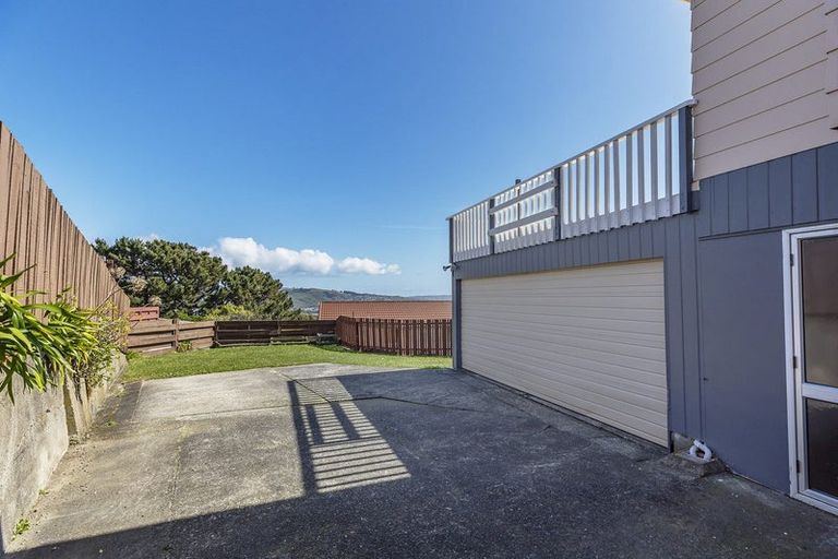 Photo of property in 146 Conclusion Street, Ascot Park, Porirua, 5024