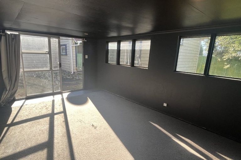 Photo of property in 502 Pioneer Highway, Highbury, Palmerston North, 4412