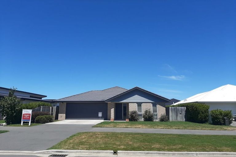 Photo of property in 7 Hineaari Street, Marshland, Christchurch, 8083