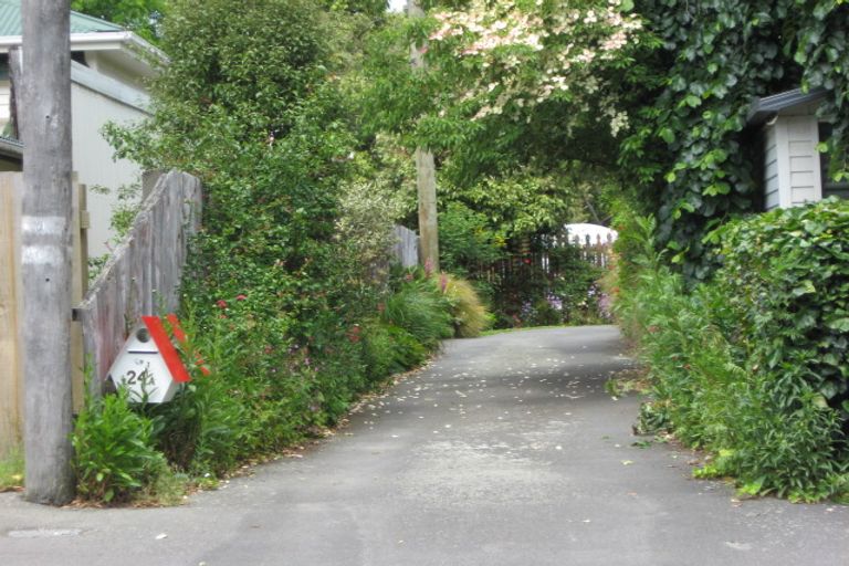 Photo of property in 2/24a Locarno Street, Opawa, Christchurch, 8023