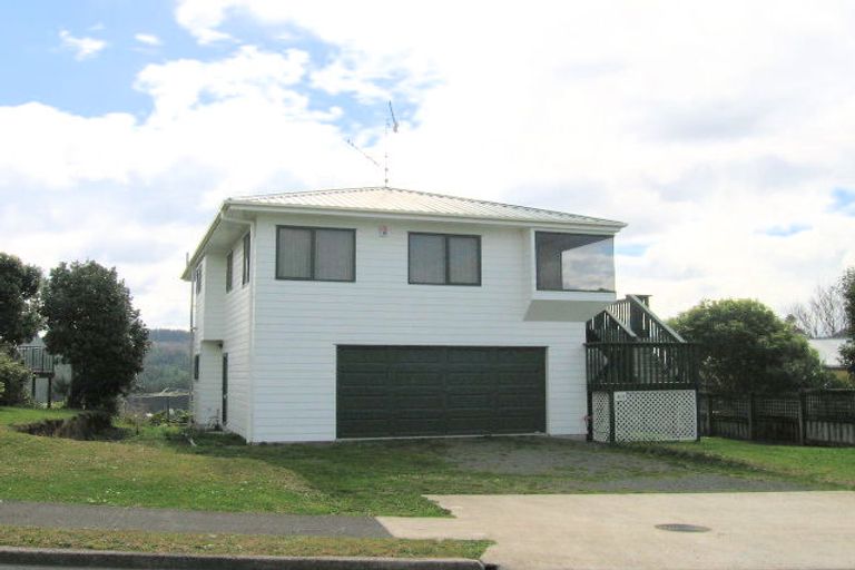Photo of property in 408 Onemana Drive, Onemana, Whangamata, 3691