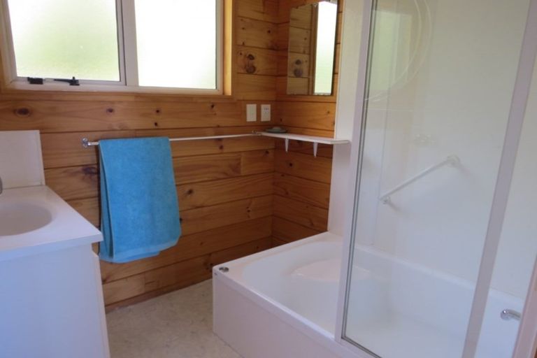 Photo of property in 473e Tuateawa Road, Tuateawa, Coromandel, 3583