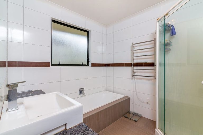 Photo of property in 3 Kylie Court, Clover Park, Auckland, 2019