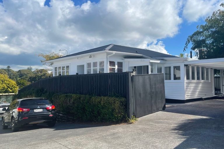 Photo of property in 660 Mount Albert Road, Royal Oak, Auckland, 1023