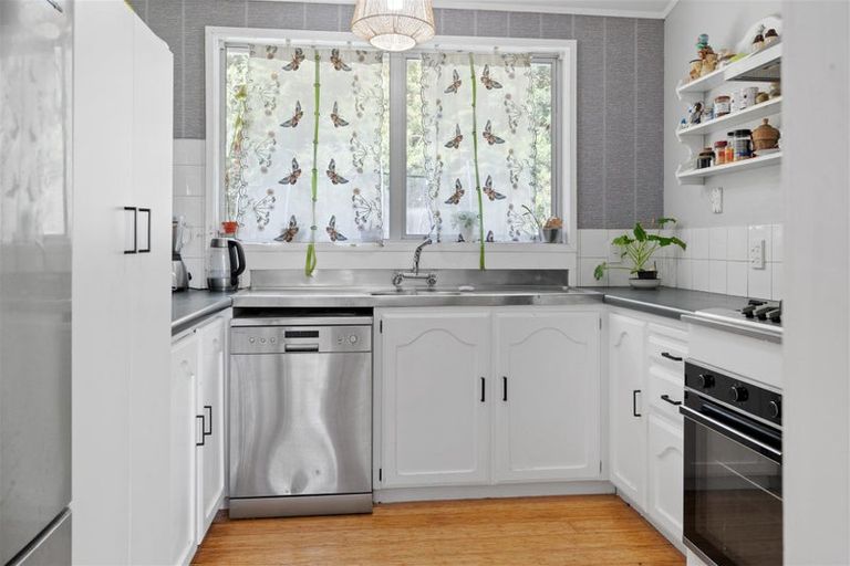 Photo of property in 4 Church Street, Kawakawa, 0210