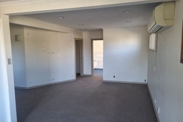 Photo of property in 8 Angela Place, Kinloch, Taupo, 3377