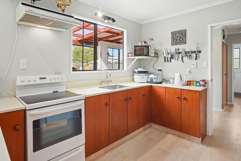 Photo of property in 12 Reeves Street, Cheviot, 7310