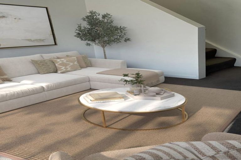 Photo of property in 42 Akaroa Drive, Maupuia, Wellington, 6022