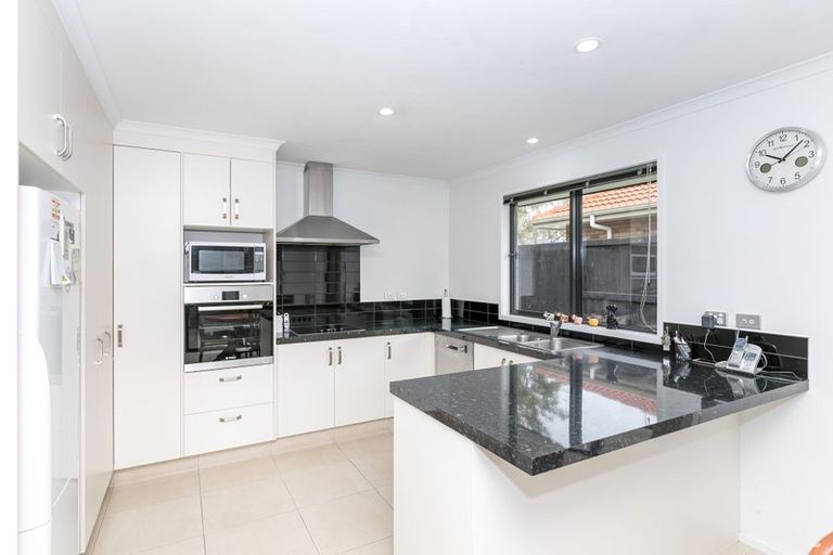 Photo of property in 213 Dixon Road, Fitzroy, Hamilton, 3206