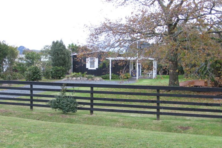 Photo of property in 33 Harbour View Road, Point Wells, Warkworth, 0986