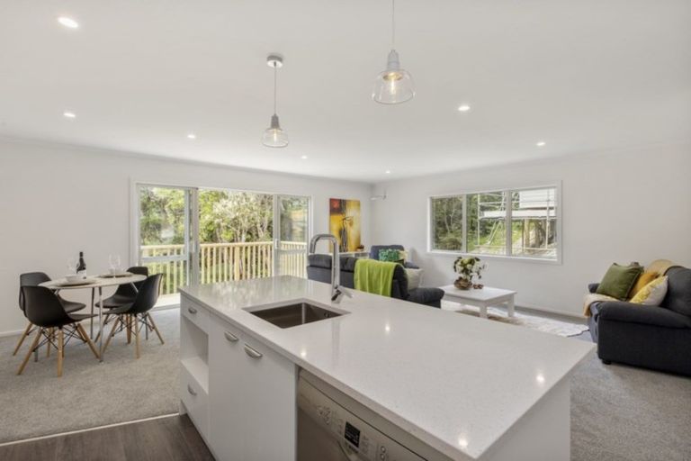 Photo of property in 127 Manuka Street, Stokes Valley, Lower Hutt, 5019