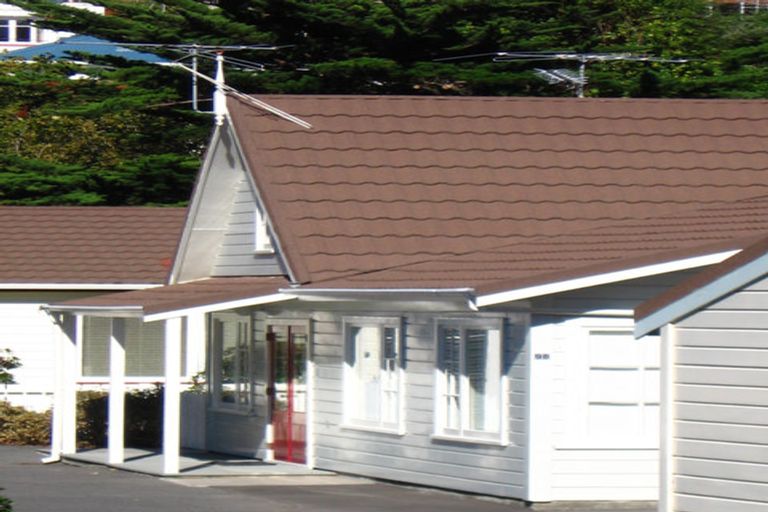 Photo of property in 98 Weka Street, Miramar, Wellington, 6022