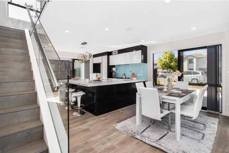 Photo of property in 158d Flat Bush School Road, Flat Bush, Auckland, 2019