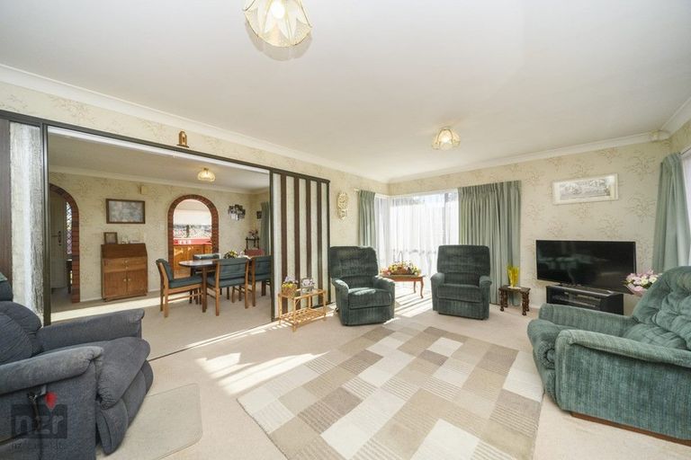 Photo of property in 1 Astrid Court, Awapuni, Palmerston North, 4412