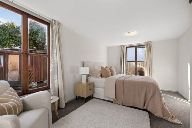 Photo of property in 10 Butel Avenue, Arrowtown, 9302