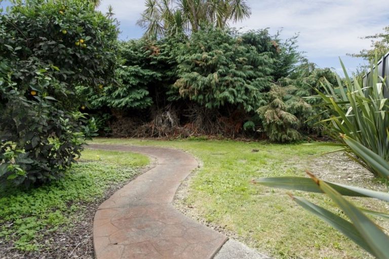 Photo of property in 3a Norfolk Road, Waipahihi, Taupo, 3330