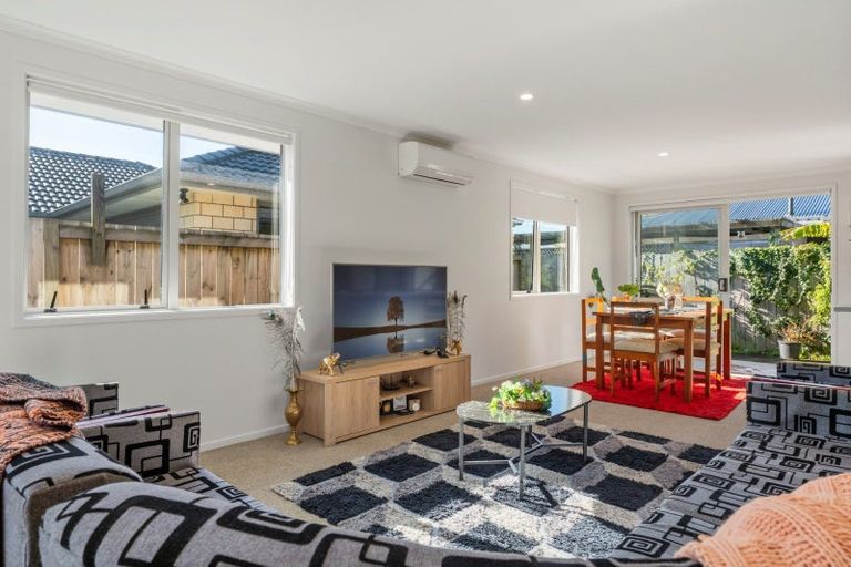 Photo of property in 10 Himalayan Close, Judea, Tauranga, 3110