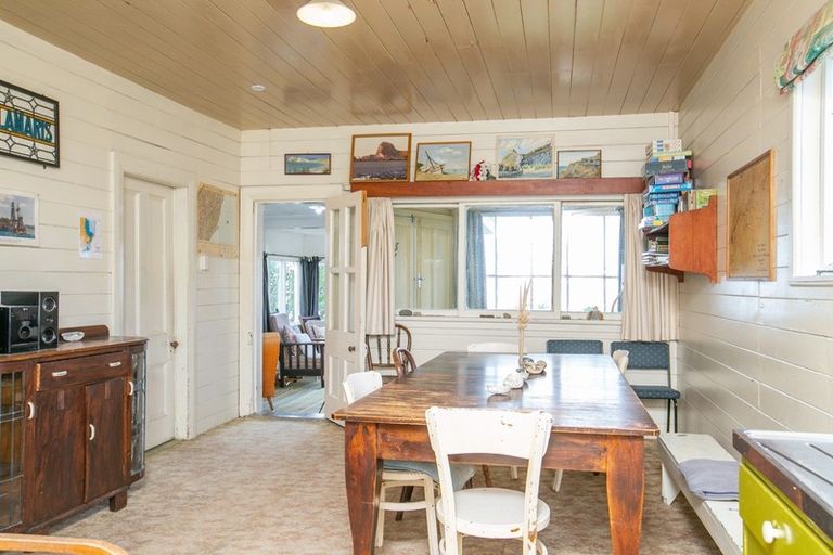 Photo of property in 25 Jetty Road, Castlepoint, Tinui, 5889