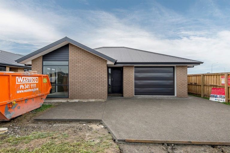 Photo of property in 10 Chambers Avenue, Woodend, 7610