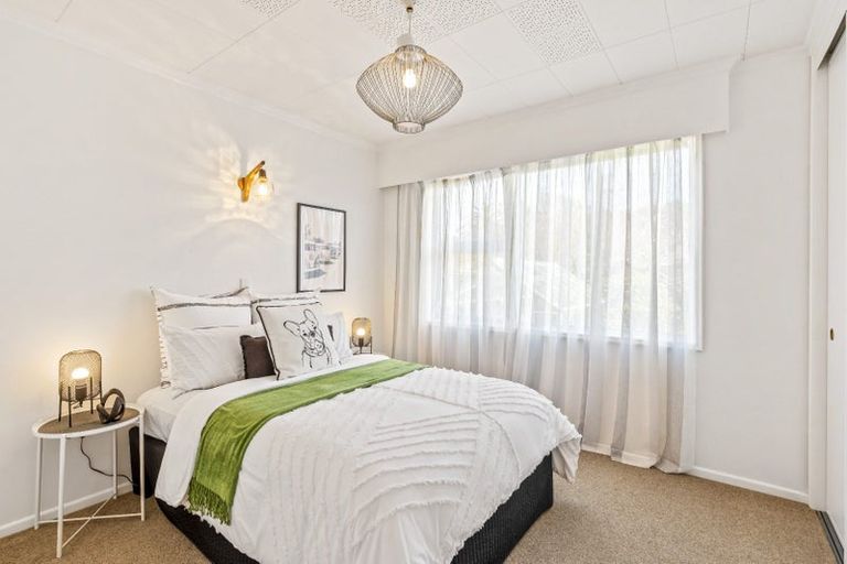 Photo of property in 63 Martin Road, Paraparaumu Beach, Paraparaumu, 5032