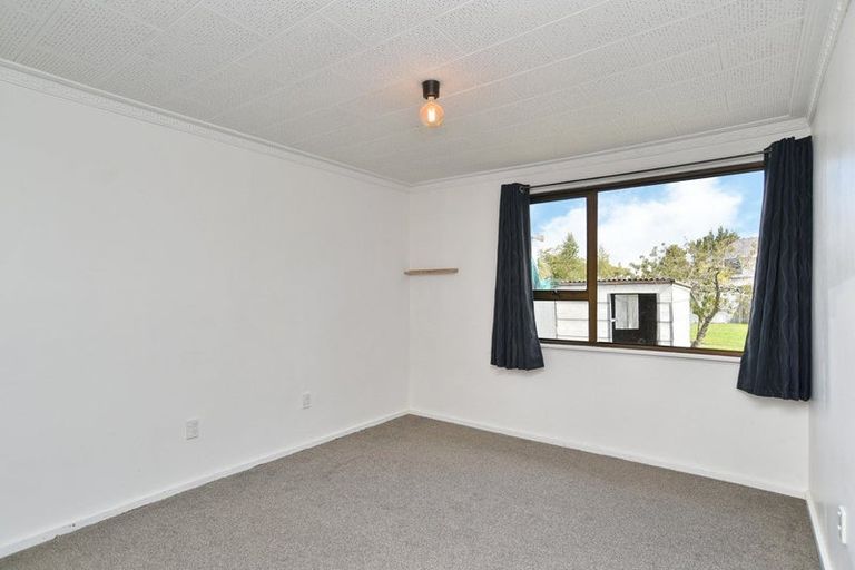 Photo of property in 6 Finlay Place, Woolston, Christchurch, 8023