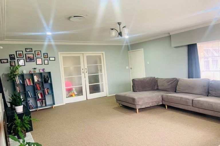 Photo of property in 9 Alma Crescent, Papakura, 2110