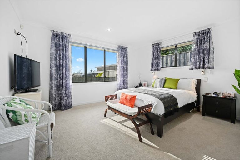 Photo of property in 57 Somerton Drive, Huntington, Hamilton, 3210