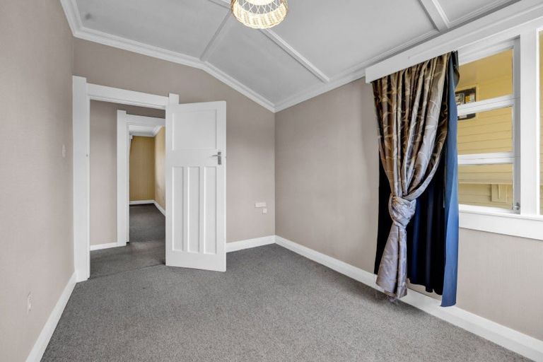 Photo of property in 546 Ararata Road, Hawera, 4674