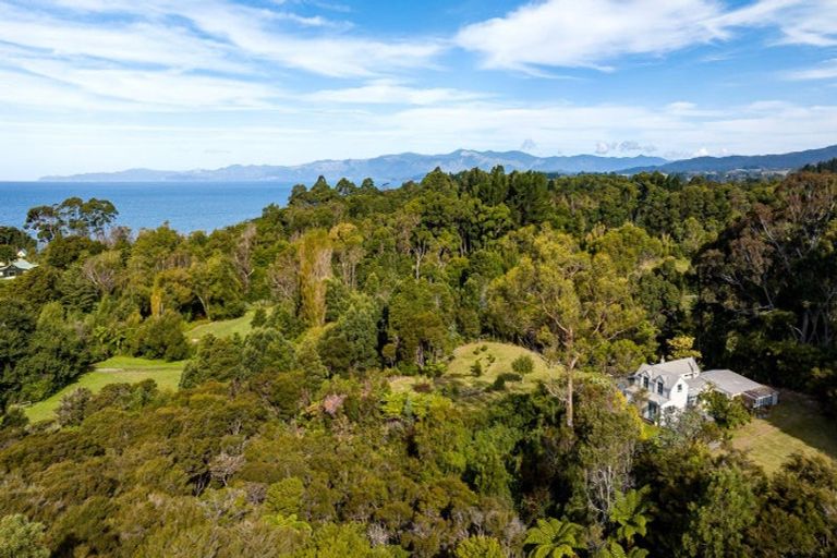Photo of property in 85 Tukurua Road, Parapara, Takaka, 7182