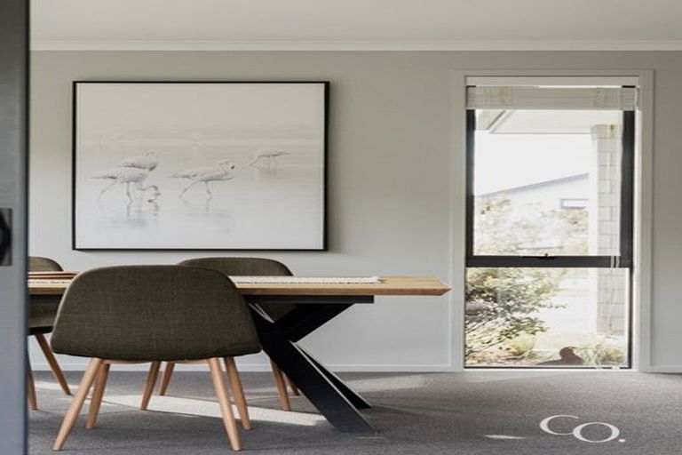 Photo of property in 14 Cowell Crescent, Pyes Pa, Tauranga, 3112